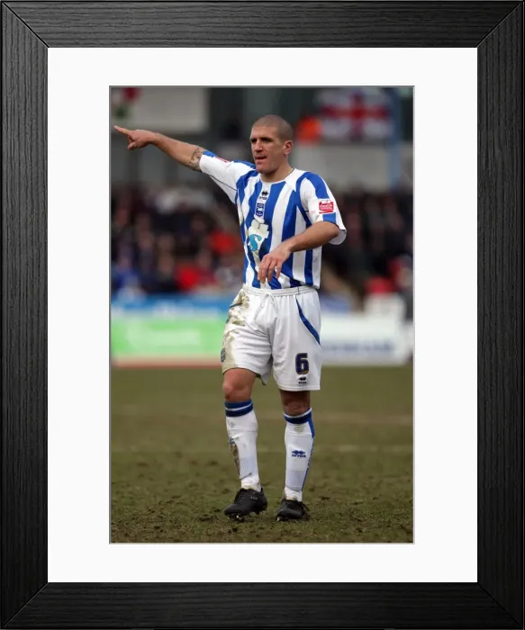 Framed Print : Focused Defender: Adam El-Abd in Action for Brighton and Hove Albion FC Framed Print : Focused Defender: Adam El-Abd in Action for Brighton and Hove Albion FC