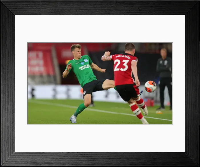Framed Print : Premier League Showdown: Southampton vs. Brighton and Hove Albion at St. Mary's Stadium (16JUL20)