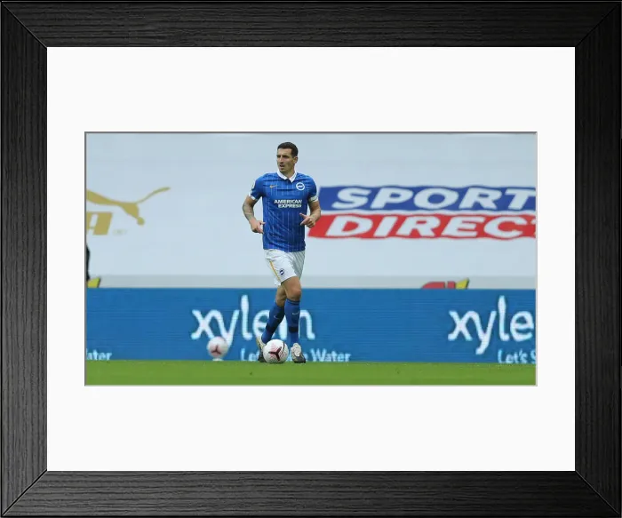 Framed Print : Intense Action: Newcastle United vs. Brighton and Hove Albion at St James Park (2020-21 Premier League) Framed Print : Intense Action: Newcastle United vs. Brighton and Hove Albion at St James Park (2020-21 Premier League)