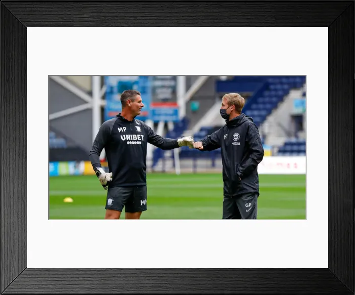 Framed Print : Preston North End v Brighton & Hove Albion Framed Print : Preston North End v Brighton & Hove Albion