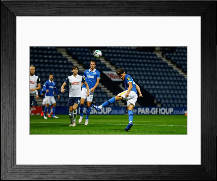Framed Print : Preston North End v Brighton & Hove Albion Framed Print : Preston North End v Brighton & Hove Albion