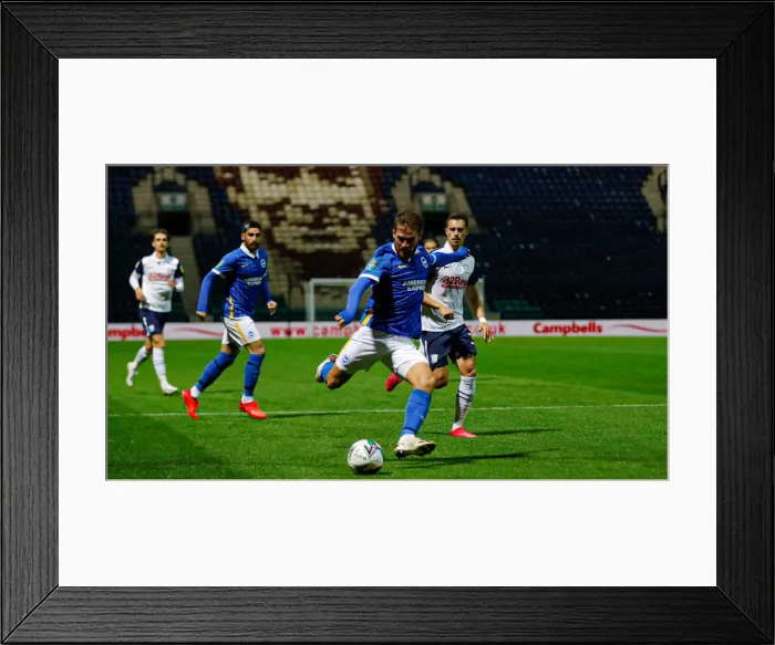Framed Print : Preston North End v Brighton & Hove Albion Framed Print : Preston North End v Brighton & Hove Albion