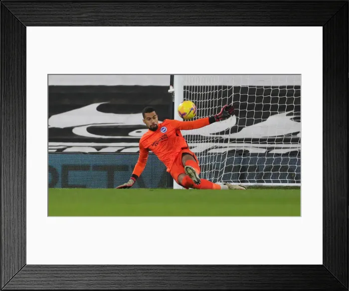 Framed Print : Decisive Moment: Fulham vs. Brighton & Hove Albion - Premier League Clash at Craven Cottage (16DEC20) Framed Print : Decisive Moment: Fulham vs. Brighton & Hove Albion - Premier League Clash at Craven Cottage (16DEC20)