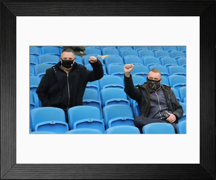 Framed Print : Brighton vs Sheffield United: Premier League Battle at American Express Community Stadium (20DEC20) Framed Print : Brighton vs Sheffield United: Premier League Battle at American Express Community Stadium (20DEC20)