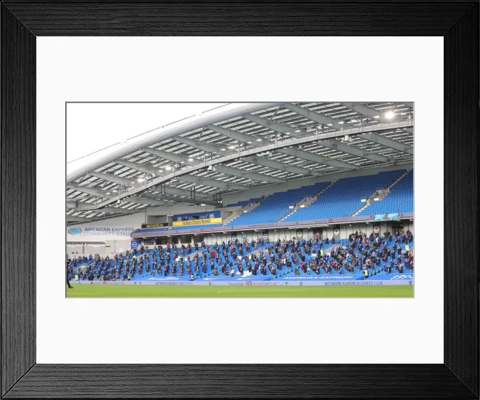 Framed Print : Intense Premier League Showdown: Brighton & Hove Albion vs. Sheffield United (20DEC20) Framed Print : Intense Premier League Showdown: Brighton & Hove Albion vs. Sheffield United (20DEC20)