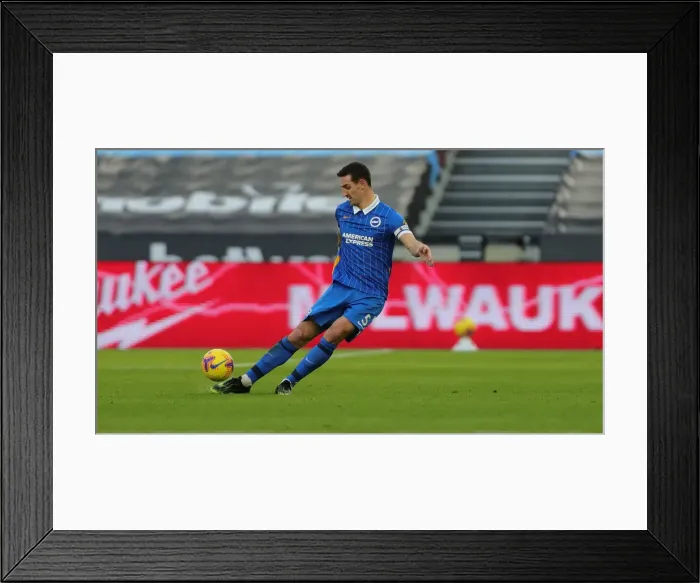 Framed Print : Decisive Moment: West Ham vs. Brighton - Premier League Clash at London Stadium (27DEC20) Framed Print : Decisive Moment: West Ham vs. Brighton - Premier League Clash at London Stadium (27DEC20)