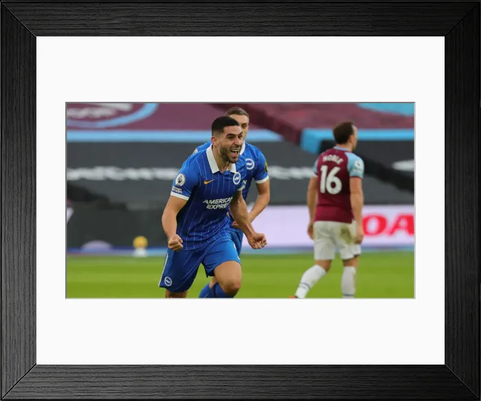 Framed Print : Decisive Moment: West Ham vs. Brighton - Premier League Showdown (27DEC20) Framed Print : Decisive Moment: West Ham vs. Brighton - Premier League Showdown (27DEC20)