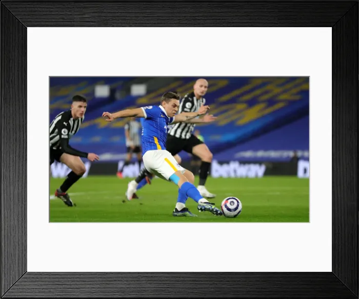 Framed Print : 21 Leandro Trossard