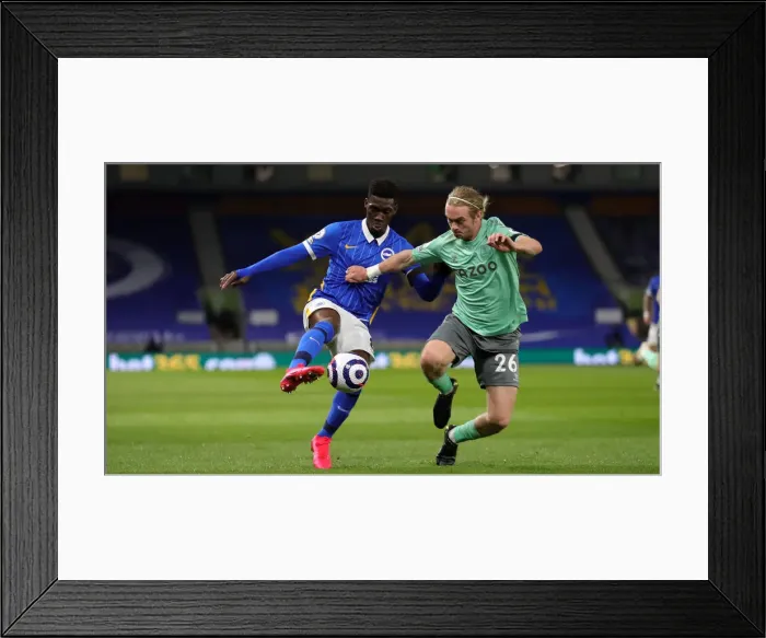 Framed Print : 21 Yves Bissouma Framed Print : 21 Yves Bissouma