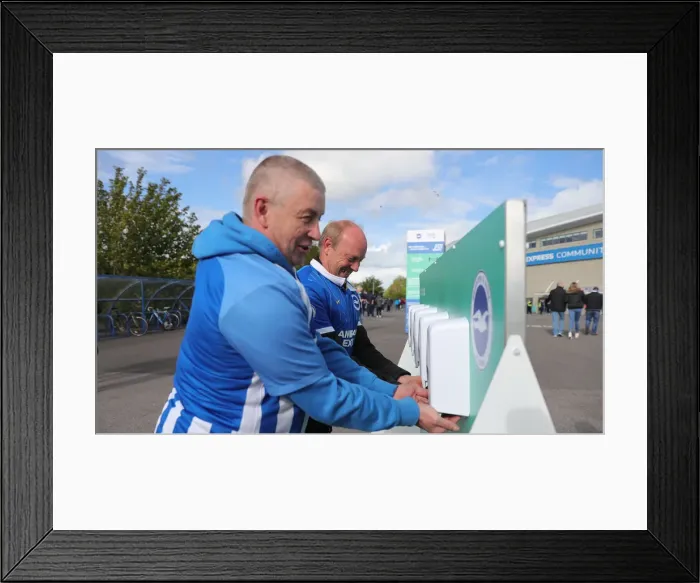 Framed Print : Brighton and Hove Albion vs Manchester City: 2020-21 Premier League Clash at American Express Community Stadium (18 May 2021) Framed Print : Brighton and Hove Albion vs Manchester City: 2020-21 Premier League Clash at American Express Community Stadium (18 May 2021)