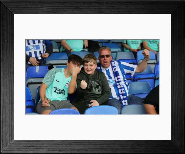 Framed Print : Pre-Season Friendly: Luton Town vs. Brighton & Hove Albion at Kenilworth Road (31st July 2021) Framed Print : Pre-Season Friendly: Luton Town vs. Brighton & Hove Albion at Kenilworth Road (31st July 2021)