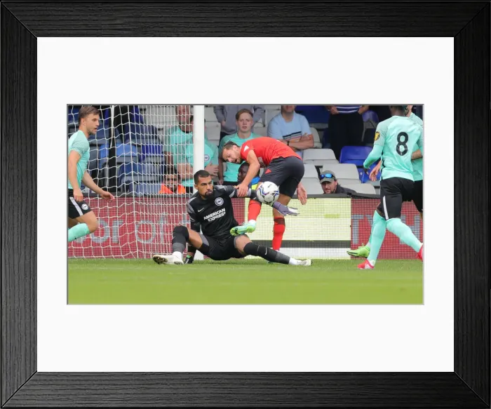 Framed Print : Luton Town vs. Brighton and Hove Albion: Pre-Season Clash at Kenilworth Road (31st July 2021) Framed Print : Luton Town vs. Brighton and Hove Albion: Pre-Season Clash at Kenilworth Road (31st July 2021)