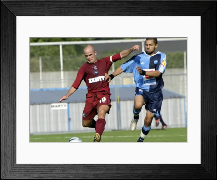 Framed Print : Charlie Oatway