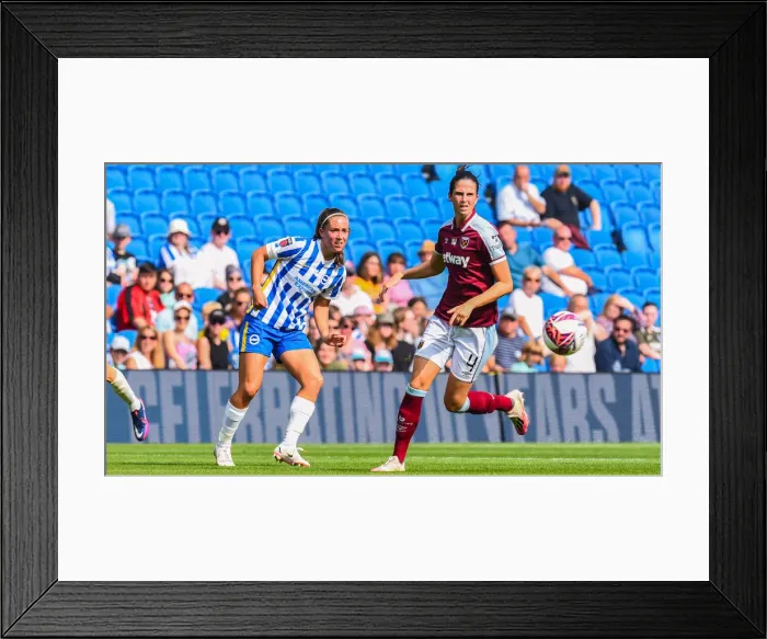 Framed Print : Brighton & Hove Albion Women vs. West Ham United Women: 2021 / 22 WSL Showdown at American Express Community Stadium Framed Print : Brighton & Hove Albion Women vs. West Ham United Women: 2021 / 22 WSL Showdown at American Express Community Stadium