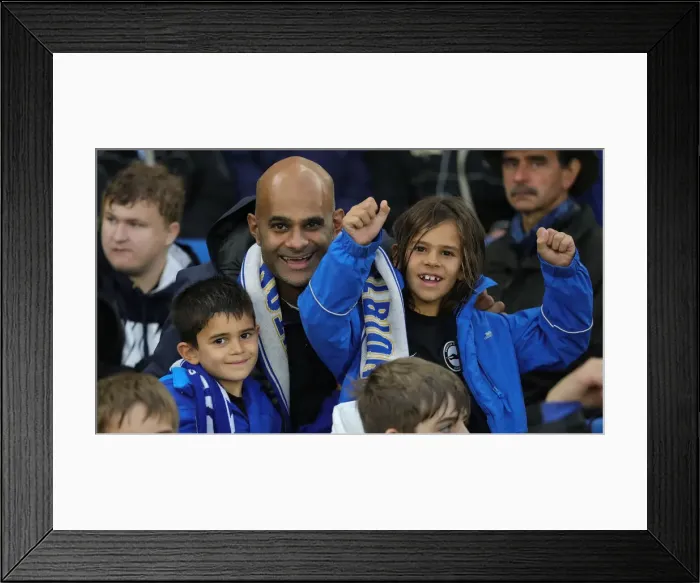 Framed Print : Intense Premier League Showdown: Brighton & Hove Albion vs. Arsenal (02.10.21) Framed Print : Intense Premier League Showdown: Brighton & Hove Albion vs. Arsenal (02.10.21)
