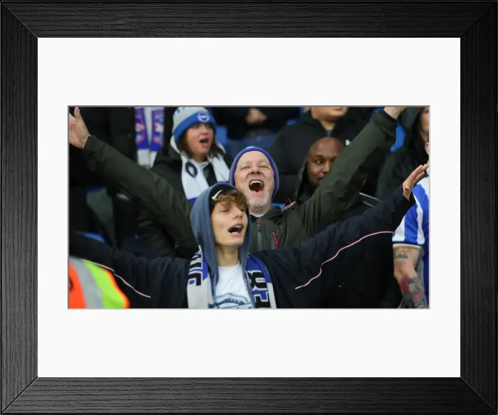 Framed Print : Intense Premier League Showdown: Brighton & Hove Albion vs Arsenal (02.10.21) Framed Print : Intense Premier League Showdown: Brighton & Hove Albion vs Arsenal (02.10.21)