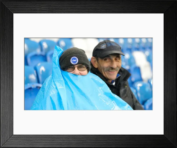 Framed Print : Brighton and Hove Albion vs. Arsenal: Intense Premier League Clash at American Express Community Stadium (02OCT21)