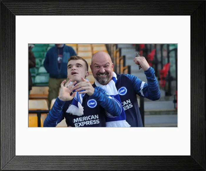 Framed Print : Premier League Clash: Norwich City vs. Brighton and Hove Albion at Carrow Road (16th October 2021)