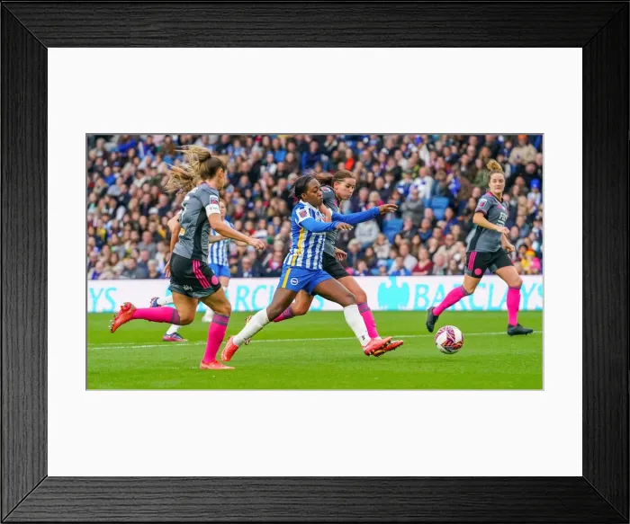 Framed Print : Premier League Women: Brighton & Hove Albion vs. Leicester City - Showdown at American Express Community Stadium (14th November 2021) Framed Print : Premier League Women: Brighton & Hove Albion vs. Leicester City - Showdown at American Express Community Stadium (14th November 2021)
