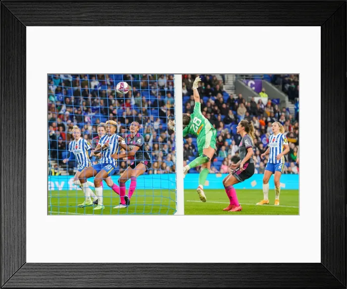 Framed Print : Intense WSL Clash: Brighton & Hove Albion Women vs. Leicester City Women (14NOV21) Framed Print : Intense WSL Clash: Brighton & Hove Albion Women vs. Leicester City Women (14NOV21)