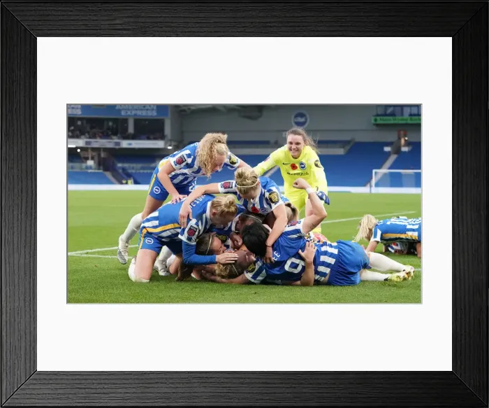 Framed Print : Brighton & Hove Albion Women vs. Leicester City Women: Premier League Clash at American Express Community Stadium (November 14, 2021) Framed Print : Brighton & Hove Albion Women vs. Leicester City Women: Premier League Clash at American Express Community Stadium (November 14, 2021)