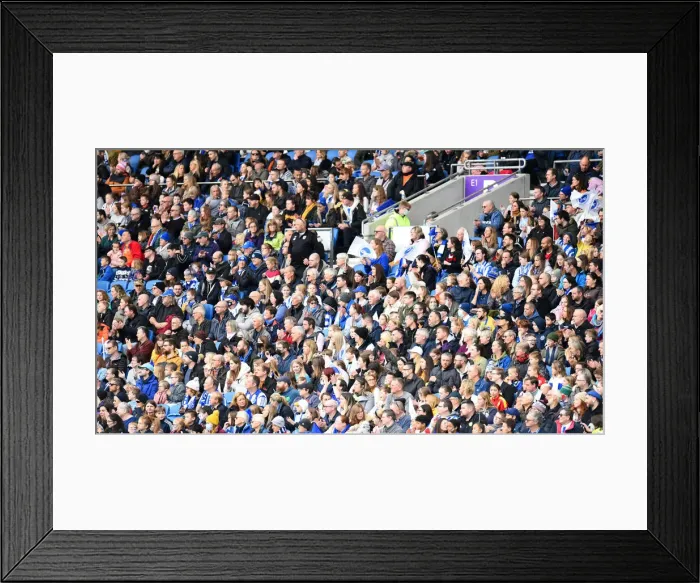 Framed Print : Intense WSL Clash: Brighton & Hove Albion Women vs. Leicester City Women (14NOV21) Framed Print : Intense WSL Clash: Brighton & Hove Albion Women vs. Leicester City Women (14NOV21)