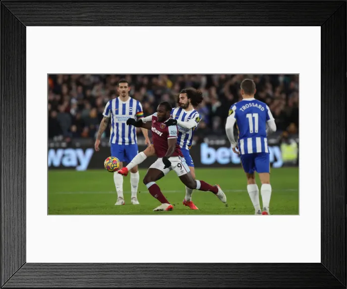 Framed Print : Decisive Moment: A Tight Battle - West Ham United vs. Brighton and Hove Albion, Premier League, 1st December 2021 Framed Print : Decisive Moment: A Tight Battle - West Ham United vs. Brighton and Hove Albion, Premier League, 1st December 2021