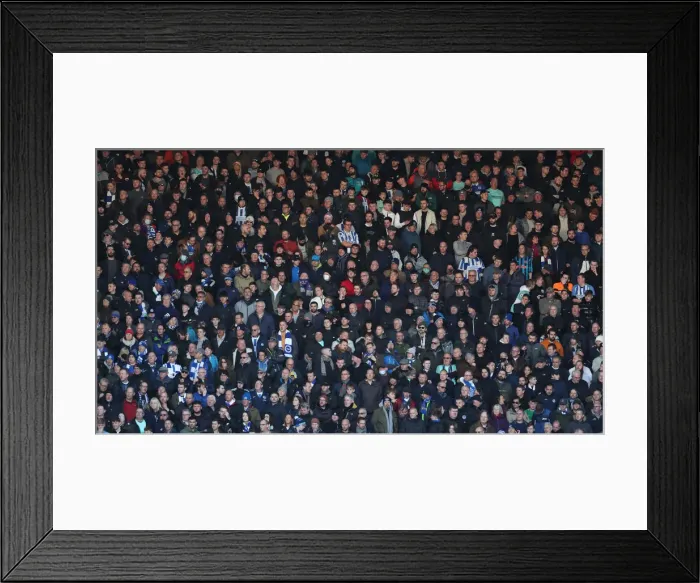 Framed Print : Decisive Moments: Southampton vs. Brighton & Hove Albion, St Mary's, 04DEC21 Framed Print : Decisive Moments: Southampton vs. Brighton & Hove Albion, St Mary's, 04DEC21