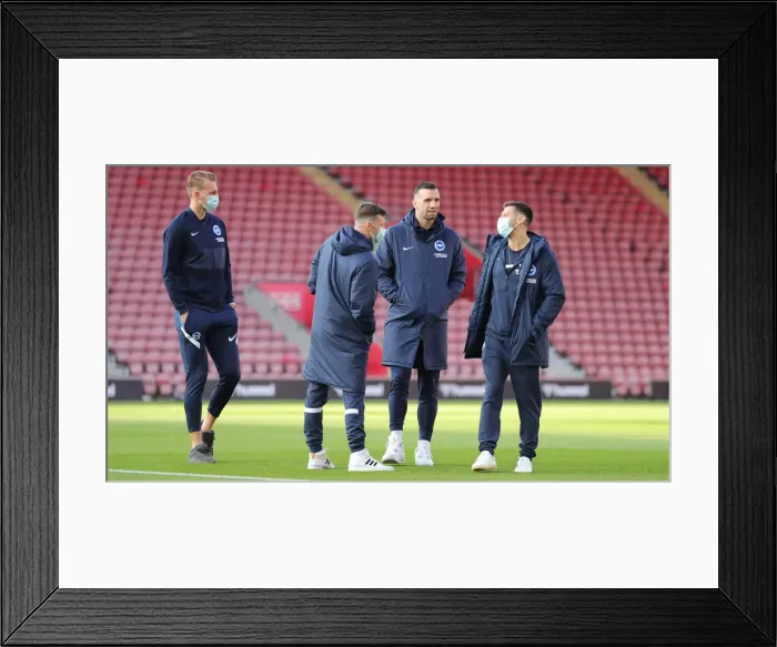 Framed Print : Decisive Moments: Southampton vs. Brighton & Hove Albion at St Mary's (04DEC21) Framed Print : Decisive Moments: Southampton vs. Brighton & Hove Albion at St Mary's (04DEC21)