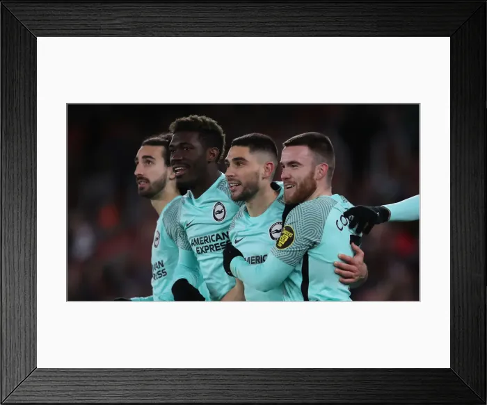 Framed Print : Decisive Moments: Southampton vs. Brighton & Hove Albion at St Mary's (04DEC21) Framed Print : Decisive Moments: Southampton vs. Brighton & Hove Albion at St Mary's (04DEC21)