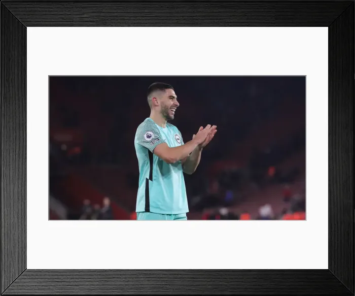 Framed Print : Decisive Moments: Southampton vs. Brighton & Hove Albion at St Mary's, 04DEC21 Framed Print : Decisive Moments: Southampton vs. Brighton & Hove Albion at St Mary's, 04DEC21