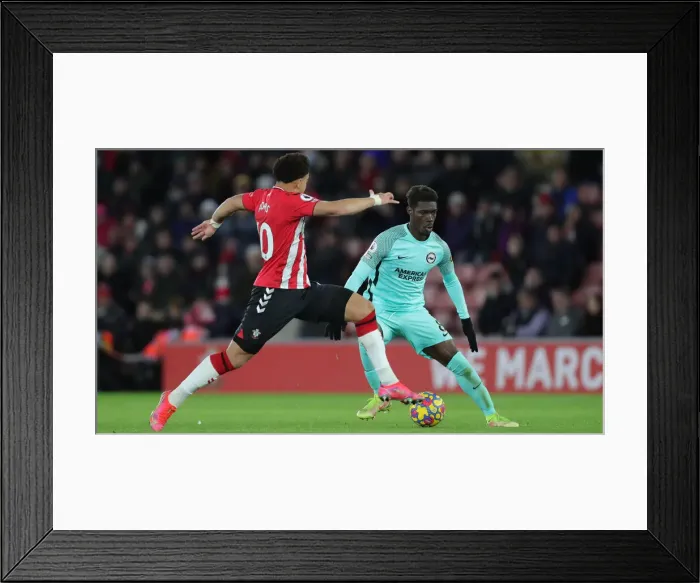 Framed Print : Decisive Moments: Southampton vs. Brighton & Hove Albion at St Mary's (04DEC21) Framed Print : Decisive Moments: Southampton vs. Brighton & Hove Albion at St Mary's (04DEC21)