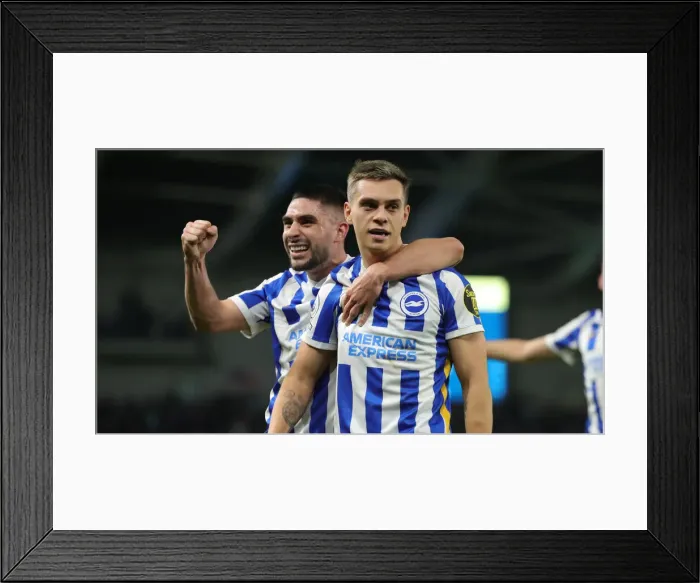Framed Print : Boxing Day Battle: Premier League Clash between Brighton & Hove Albion and Brentford (26DEC21) Framed Print : Boxing Day Battle: Premier League Clash between Brighton & Hove Albion and Brentford (26DEC21)