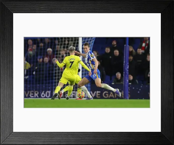 Framed Print : Boxing Day Battle: Premier League Clash between Brighton & Hove Albion and Brentford (26DEC21)