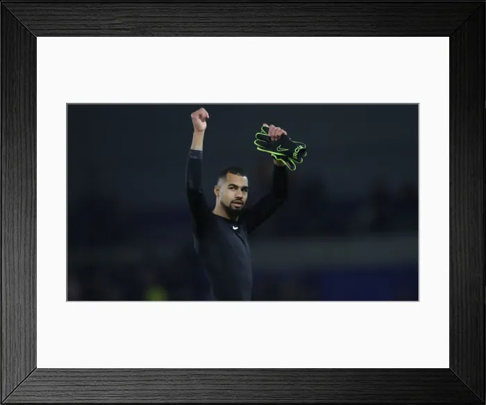 Framed Print : Boxing Day Battle: Premier League Clash between Brighton & Hove Albion and Brentford (26DEC21) Framed Print : Boxing Day Battle: Premier League Clash between Brighton & Hove Albion and Brentford (26DEC21)