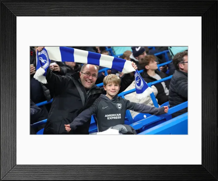 Framed Print : Chelsea vs. Brighton and Hove Albion: Intense Premier League Clash at Stamford Bridge (29DEC21) Framed Print : Chelsea vs. Brighton and Hove Albion: Intense Premier League Clash at Stamford Bridge (29DEC21)
