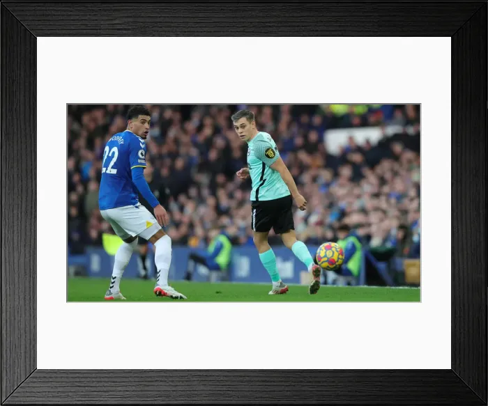 Framed Print : Premier League Showdown: Everton vs. Brighton & Hove Albion at Goodison Park (02JAN22) Framed Print : Premier League Showdown: Everton vs. Brighton & Hove Albion at Goodison Park (02JAN22)