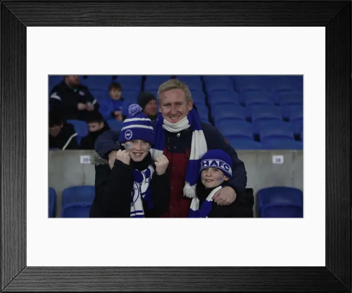 Framed Print : Intense Moment: Brighton & Hove Albion vs. Chelsea, Premier League Rivalry at American Express Community Stadium (January 18, 2022) Framed Print : Intense Moment: Brighton & Hove Albion vs. Chelsea, Premier League Rivalry at American Express Community Stadium (January 18, 2022)