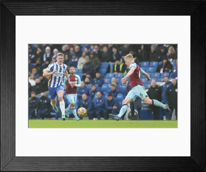 Framed Print : Intense Premier League Showdown: Brighton vs. Burnley (19FEB22) Framed Print : Intense Premier League Showdown: Brighton vs. Burnley (19FEB22)