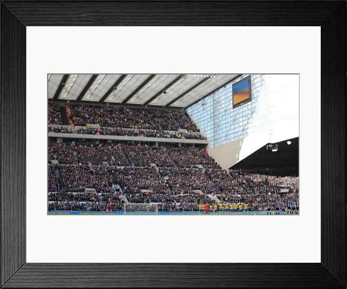 Framed Print : Intense Premier League Showdown: Brighton & Hove Albion vs. Newcastle United (05MAR22) Framed Print : Intense Premier League Showdown: Brighton & Hove Albion vs. Newcastle United (05MAR22)