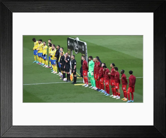 Framed Print : Intense Premier League Clash: Brighton & Hove Albion vs. Liverpool (12MAR22) Framed Print : Intense Premier League Clash: Brighton & Hove Albion vs. Liverpool (12MAR22)