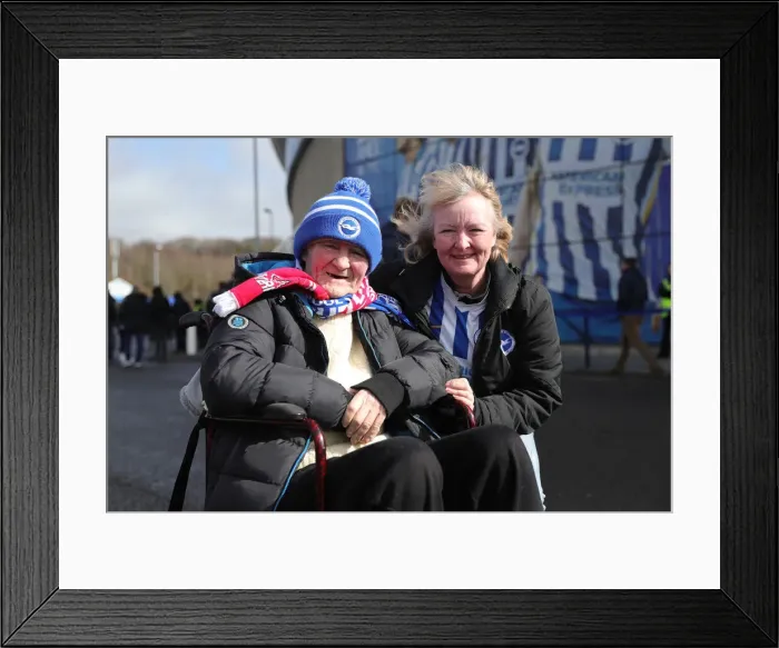 Framed Print : Intense Premier League Clash: Brighton & Hove Albion vs. Liverpool (12MAR22) Framed Print : Intense Premier League Clash: Brighton & Hove Albion vs. Liverpool (12MAR22)