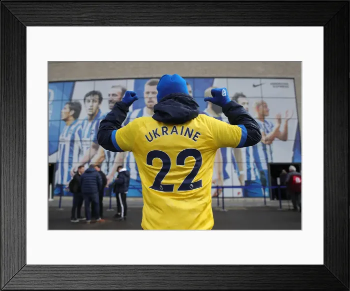Framed Print : Intense Premier League Clash: Brighton & Hove Albion vs. Liverpool (12MAR22) Framed Print : Intense Premier League Clash: Brighton & Hove Albion vs. Liverpool (12MAR22)