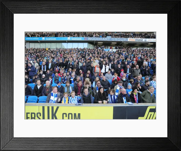Framed Print : Intense Premier League Clash: Brighton & Hove Albion vs. Liverpool (12MAR22) Framed Print : Intense Premier League Clash: Brighton & Hove Albion vs. Liverpool (12MAR22)