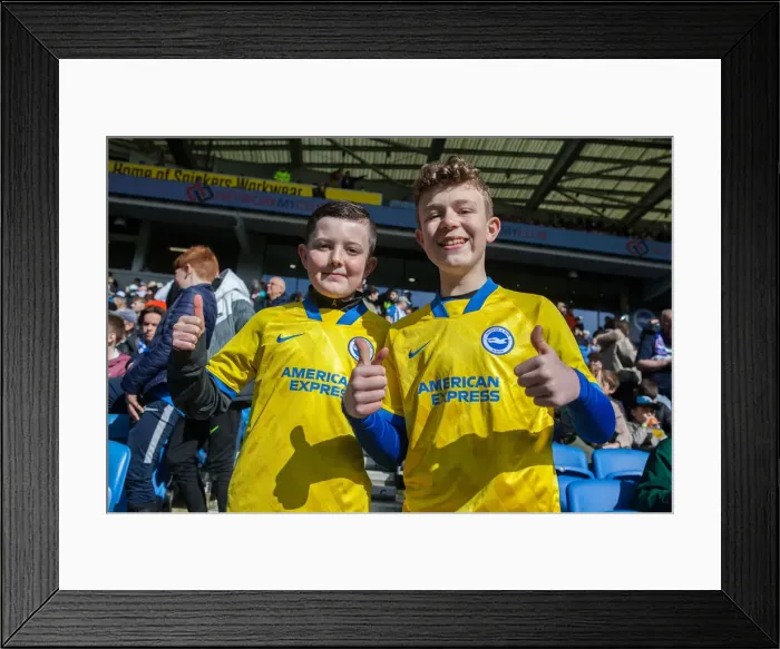 Framed Print : Intense Premier League Clash: Brighton & Hove Albion vs. Liverpool (12MAR22) Framed Print : Intense Premier League Clash: Brighton & Hove Albion vs. Liverpool (12MAR22)