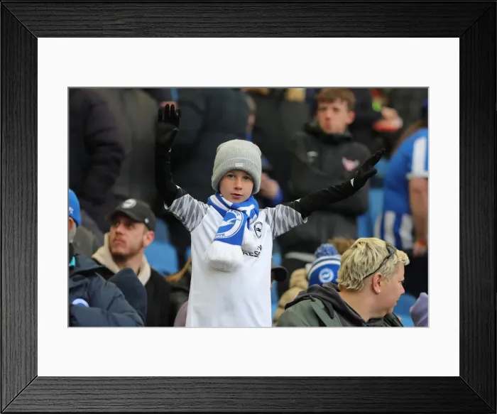 Framed Print : Intense Premier League Clash: Brighton & Hove Albion vs. Norwich City (02APR22) Framed Print : Intense Premier League Clash: Brighton & Hove Albion vs. Norwich City (02APR22)