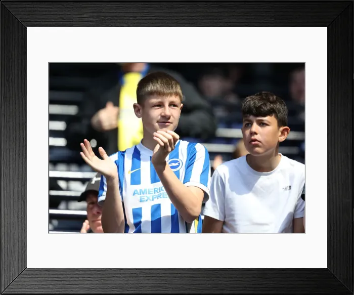 Framed Print : Intense Premier League Showdown: Tottenham vs. Brighton (16APR22) Framed Print : Intense Premier League Showdown: Tottenham vs. Brighton (16APR22)