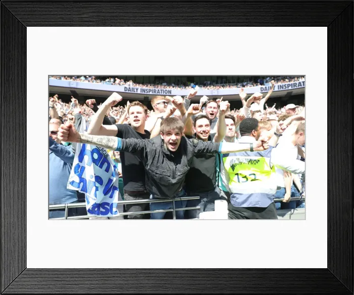 Framed Print : Intense Battle: Premier League Showdown - Tottenham Hotspur vs. Brighton & Hove Albion (16APR22) Framed Print : Intense Battle: Premier League Showdown - Tottenham Hotspur vs. Brighton & Hove Albion (16APR22)
