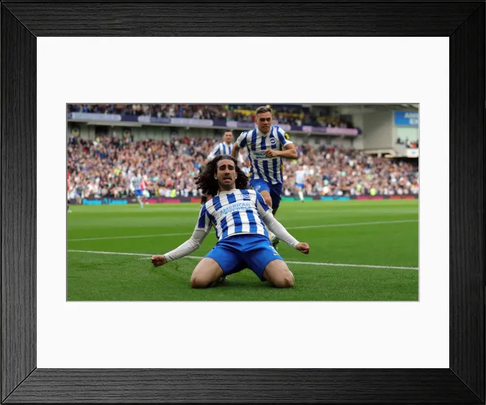 Framed Print : Intense Premier League Showdown: Brighton & Hove Albion vs Manchester United (4th May 2022) Framed Print : Intense Premier League Showdown: Brighton & Hove Albion vs Manchester United (4th May 2022)