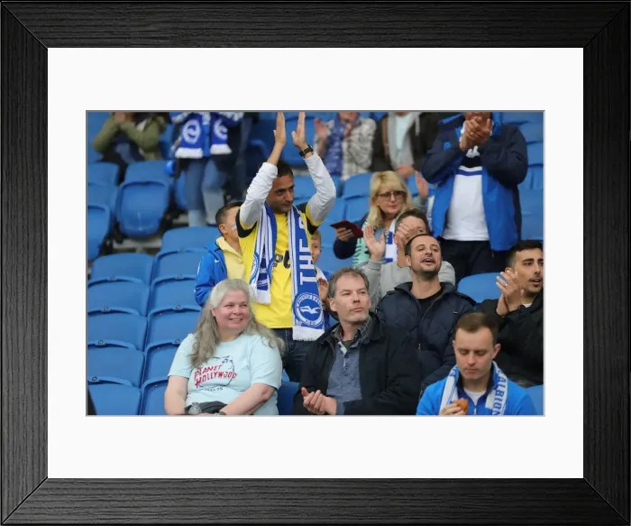 Framed Print : Intense Premier League Showdown: Brighton & Hove Albion vs Manchester United (7th May 2022) Framed Print : Intense Premier League Showdown: Brighton & Hove Albion vs Manchester United (7th May 2022)